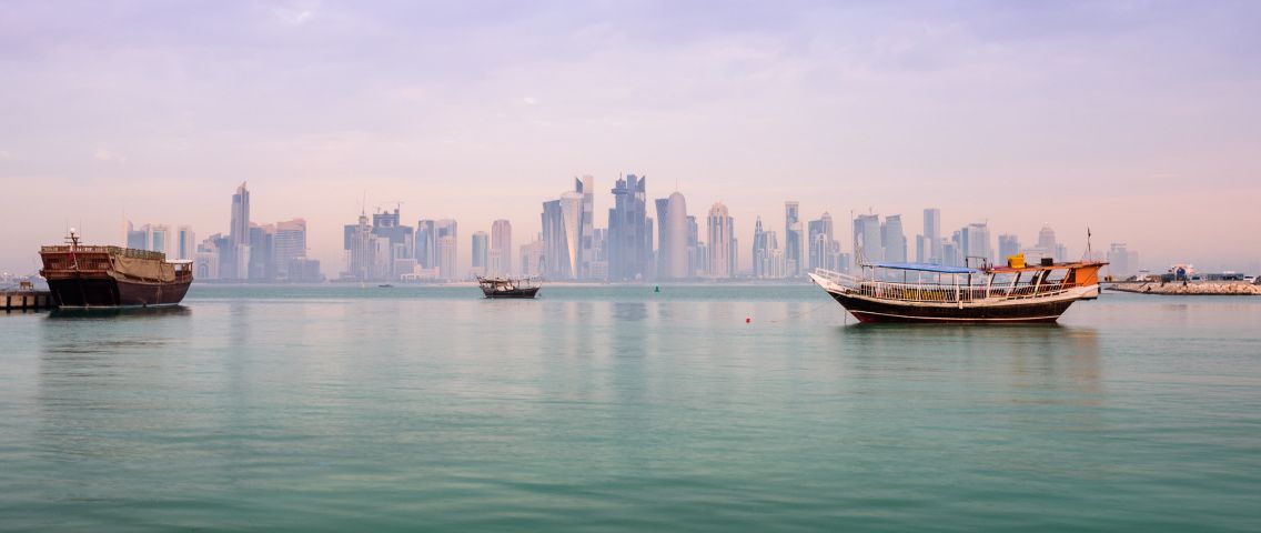 أفضل الرحلات البحرية في قطر: الإبحار في مياه الخليج العربي 