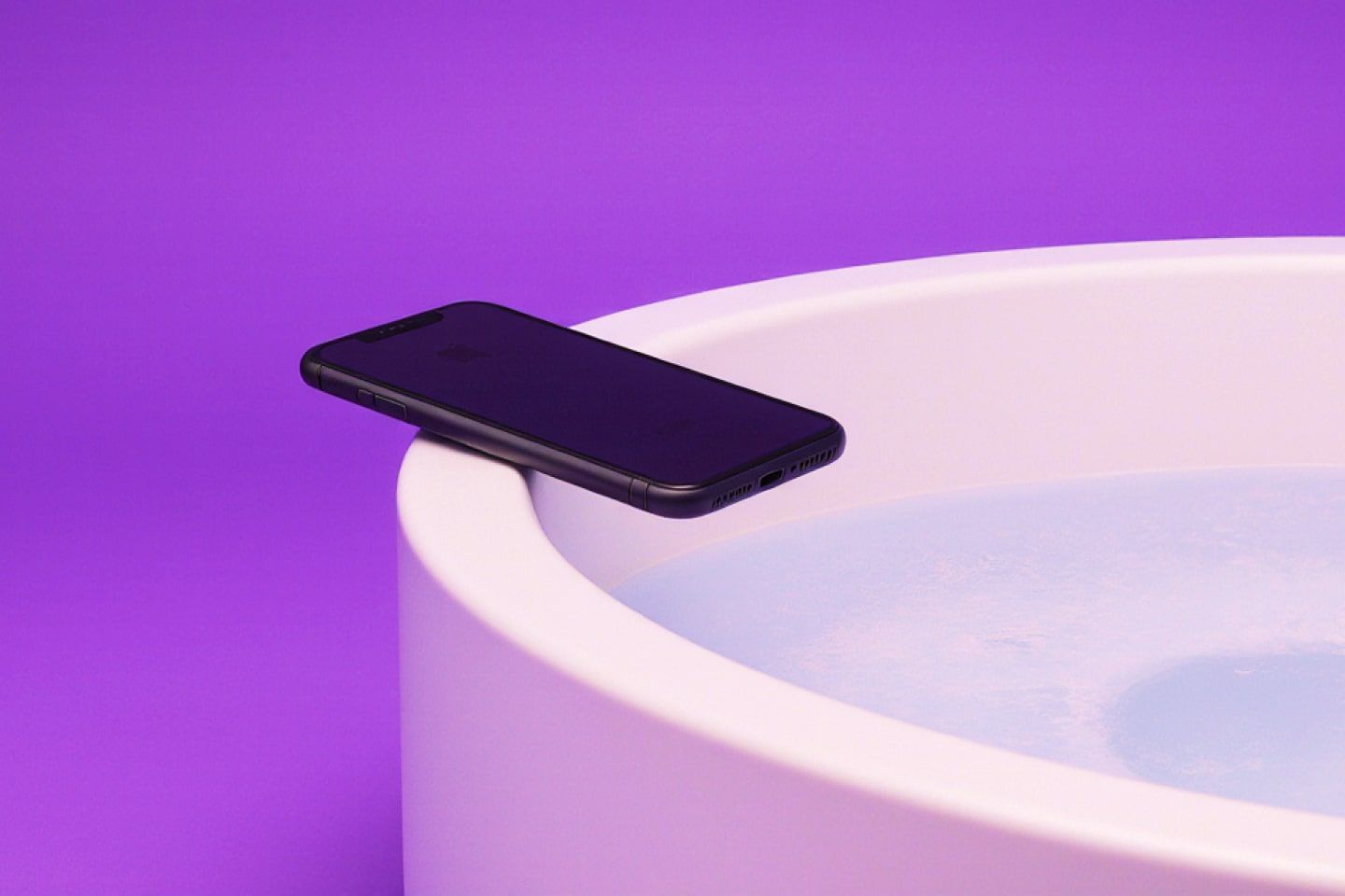 Everyday Habits That are Damaging Your Phone 4