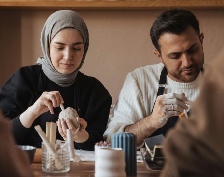 3 إنحت و صور و حيك: أفضل ورش العمل الإبداعية في الدوحة
