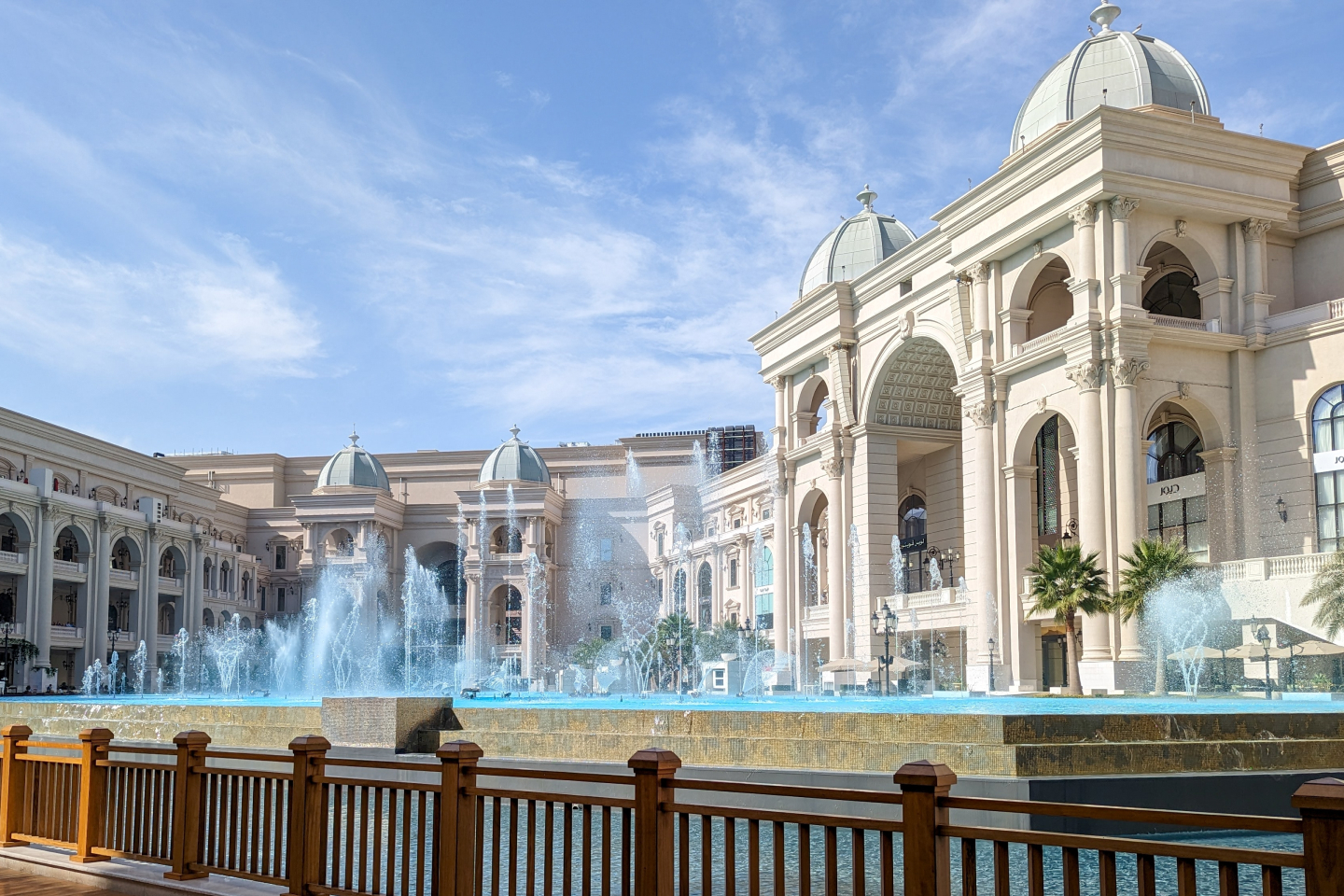 Malls_in_Qatar_3.jpg