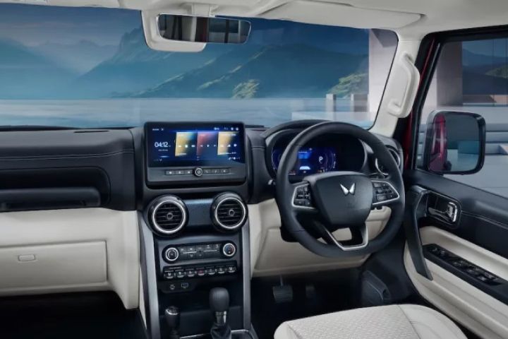 inside-min.jpg